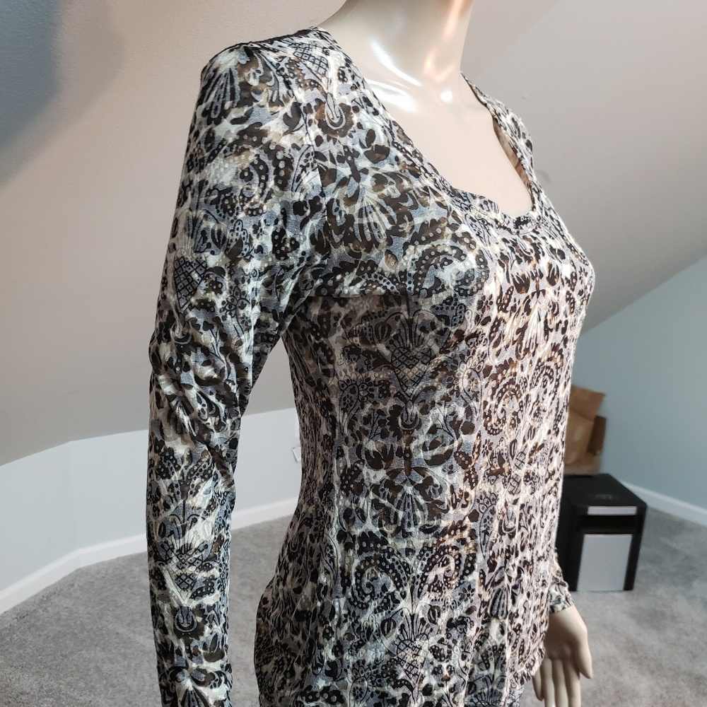 Cache Blouse - Picture 3 of 5